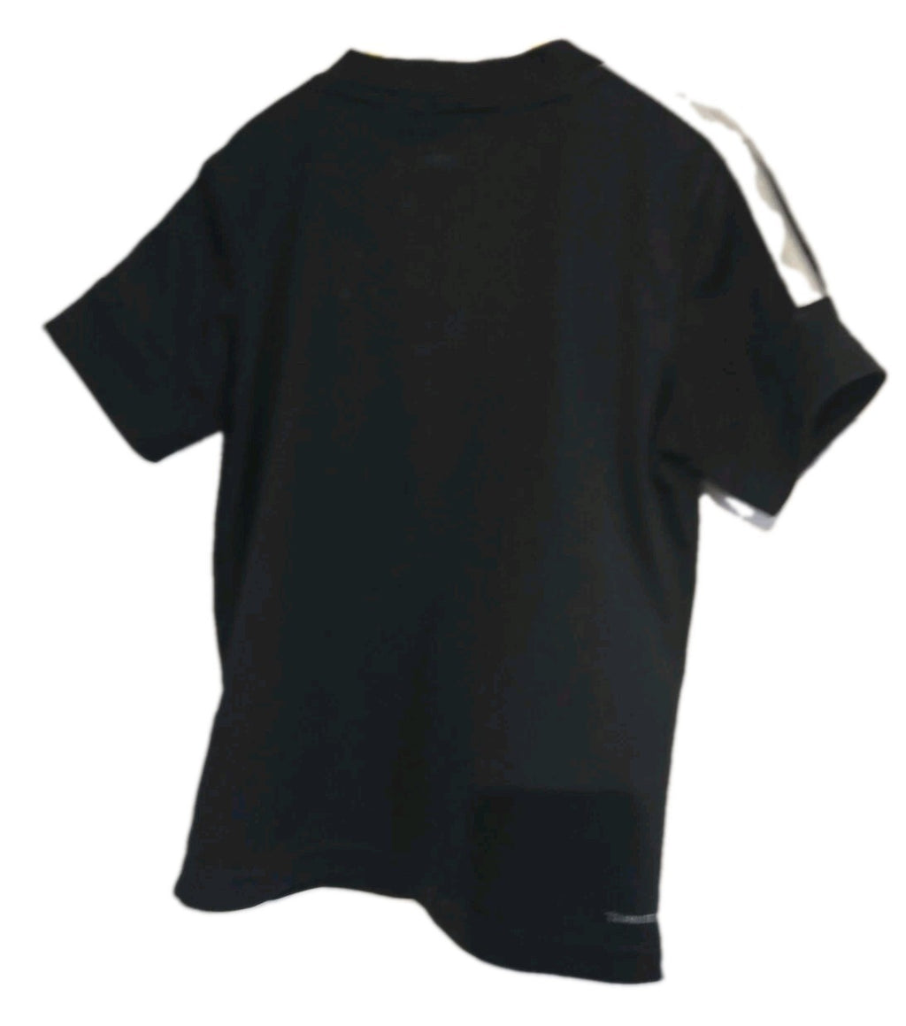 Adidas t-shirt 5-6 years