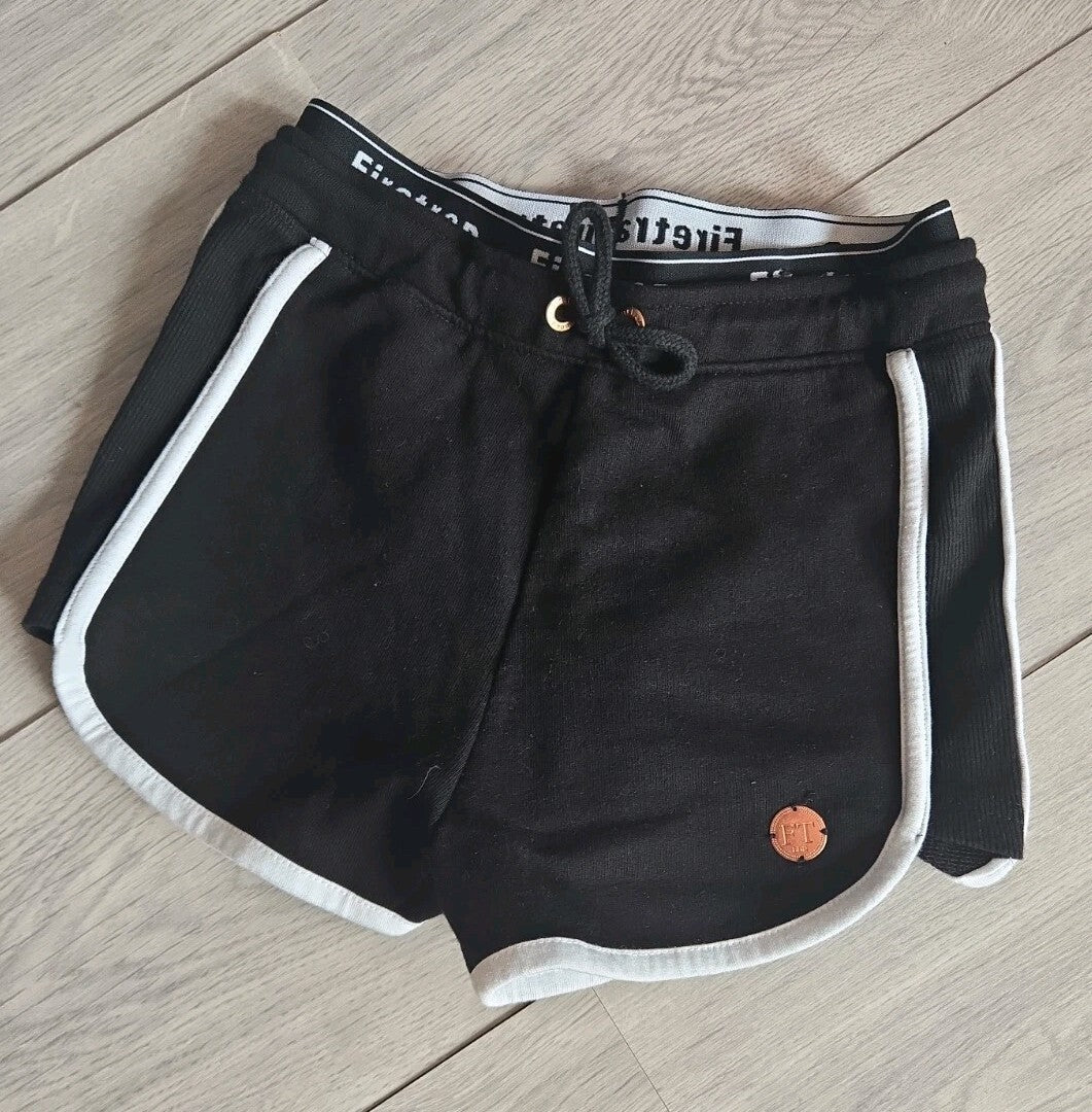 Firetrap shorts age 9-10 years girls