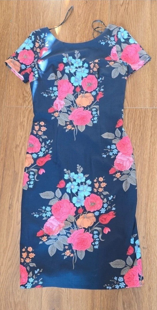 Chi Chi London Dress Size 8