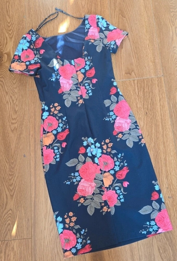 Chi Chi London Dress Size 8