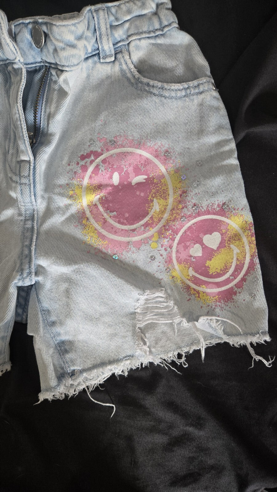 Smiley World Shorts Age 10
