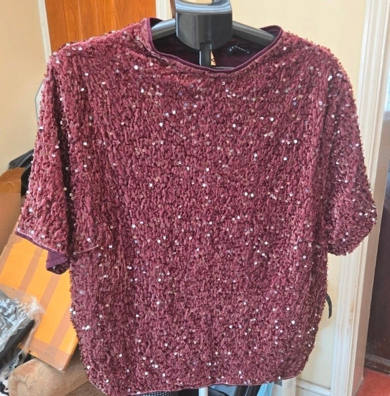 Et Vous Burgundy Velvet Sequin Top XL New With Tags