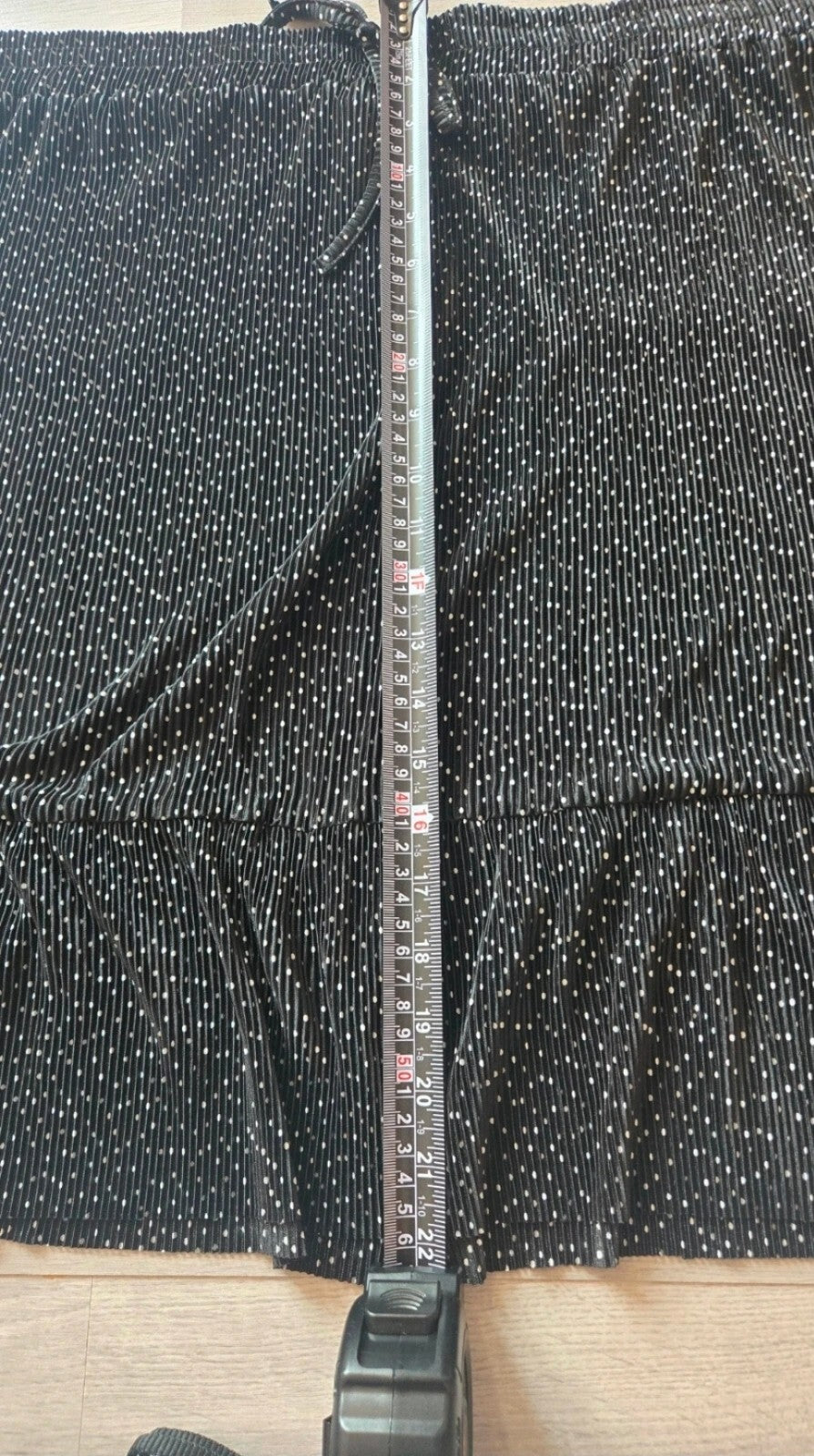 Papaya Black Glitter Spot Pleated Mini Skirt Size 22 NWT