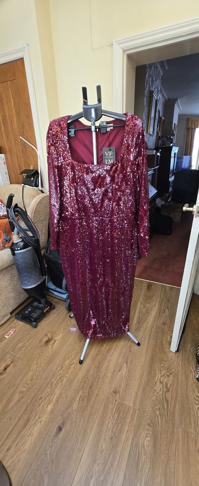 VP by LM Burgundy Sequin Square Neck Long Sleeve Maxi Dress Formal Size 20