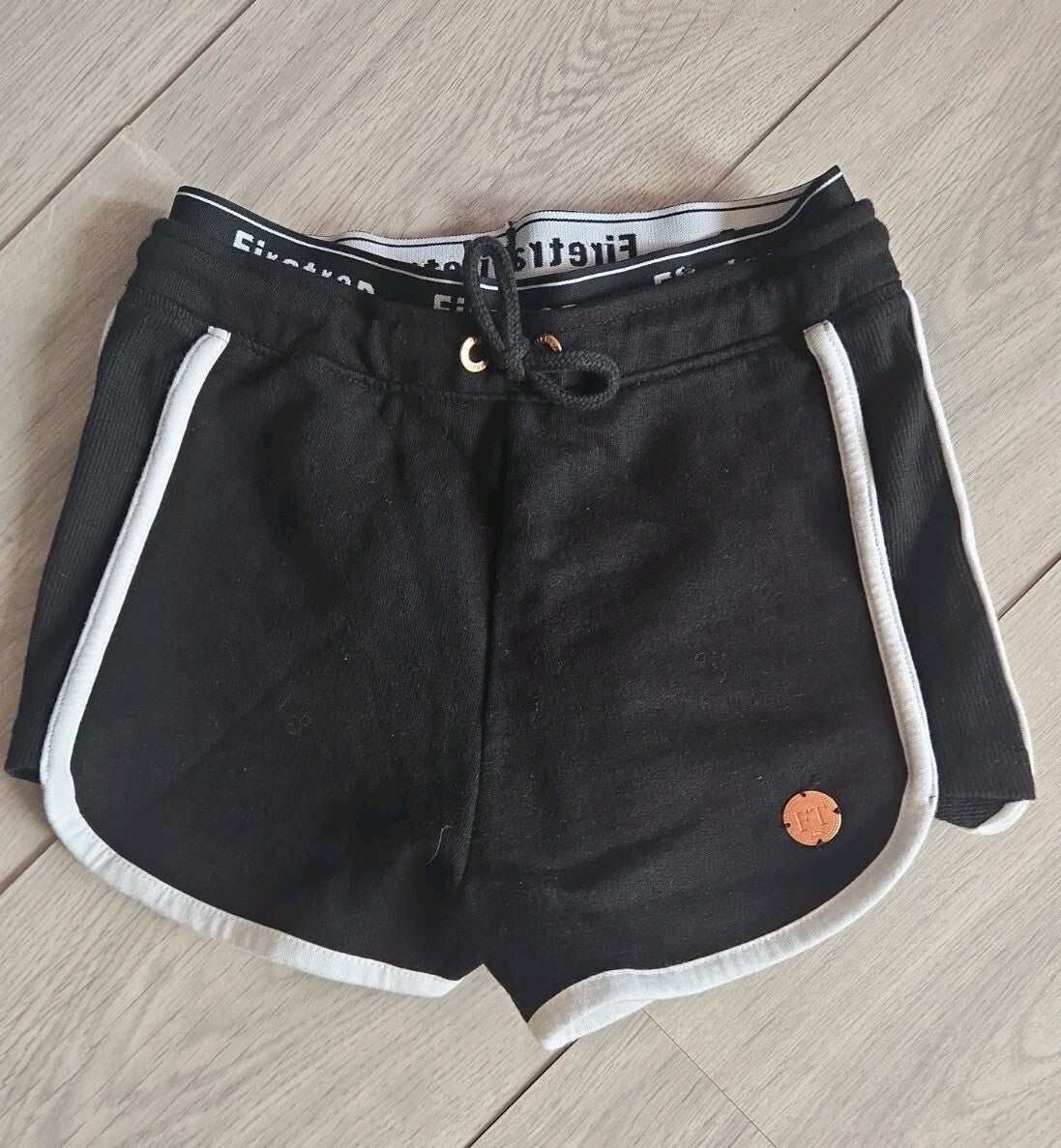 Firetrap shorts age 9-10 years girls